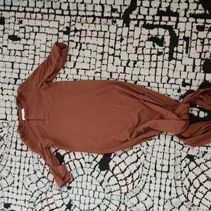 Mebie Baby knotted gown